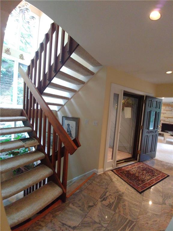 138 Berwyn Road Pittsburgh, PA 15237 - Photo 10 of 19 Gallery Image 10