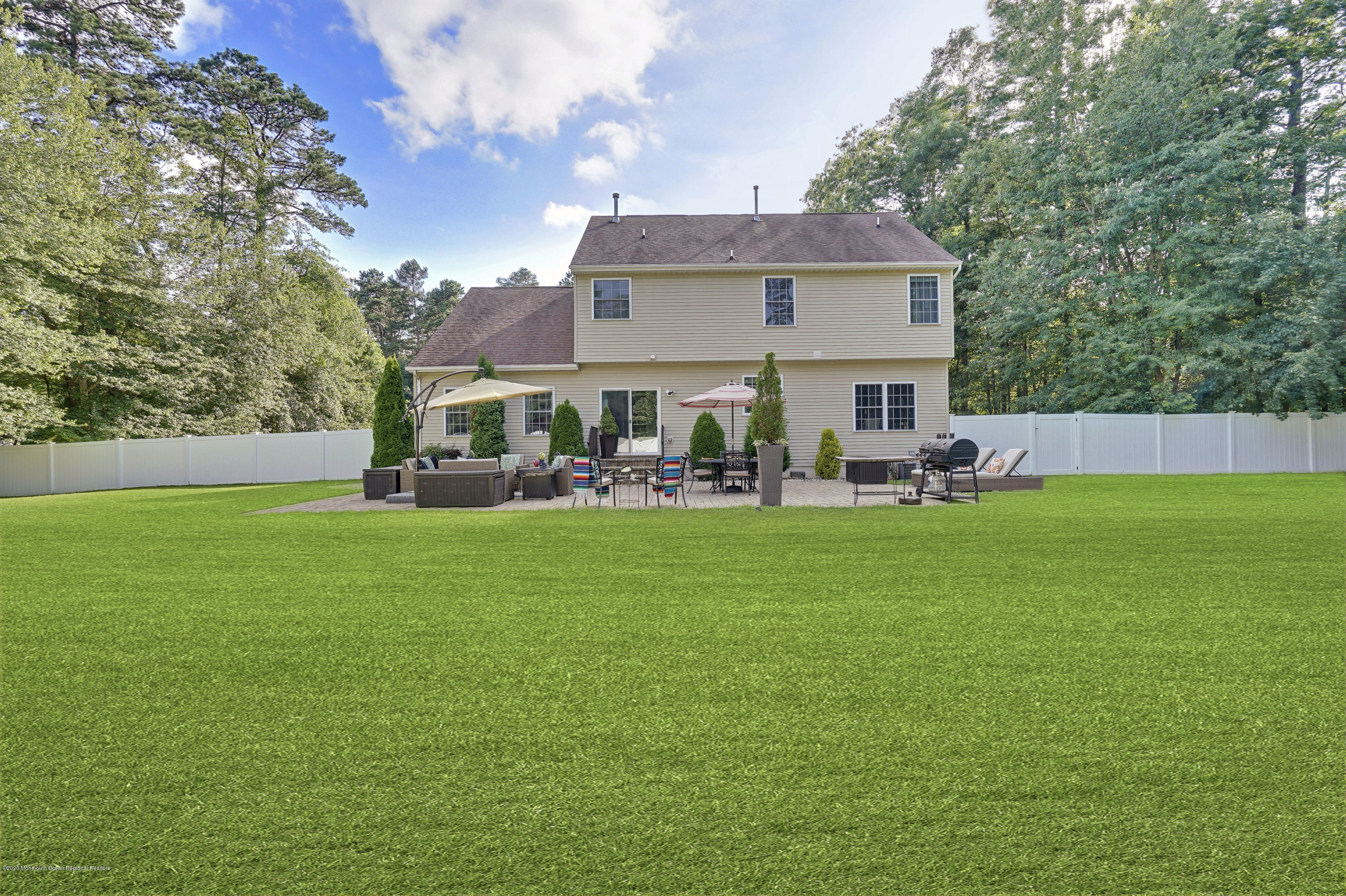 7 Prince Way Jackson, NJ 08527 - Photo 31 of 55 Yard To House Close up