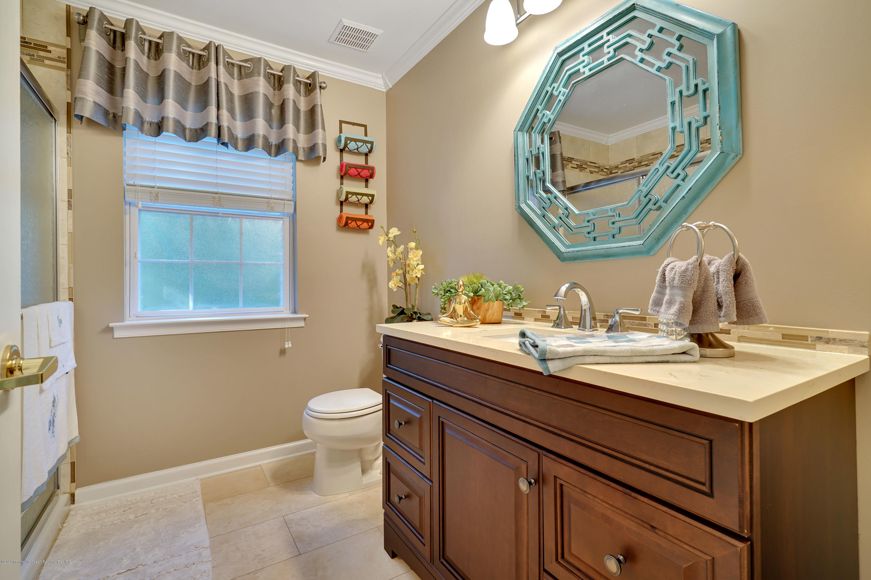 7 Prince Way Jackson, NJ 08527 - Photo 44 of 55 Main Hall Bathroom
