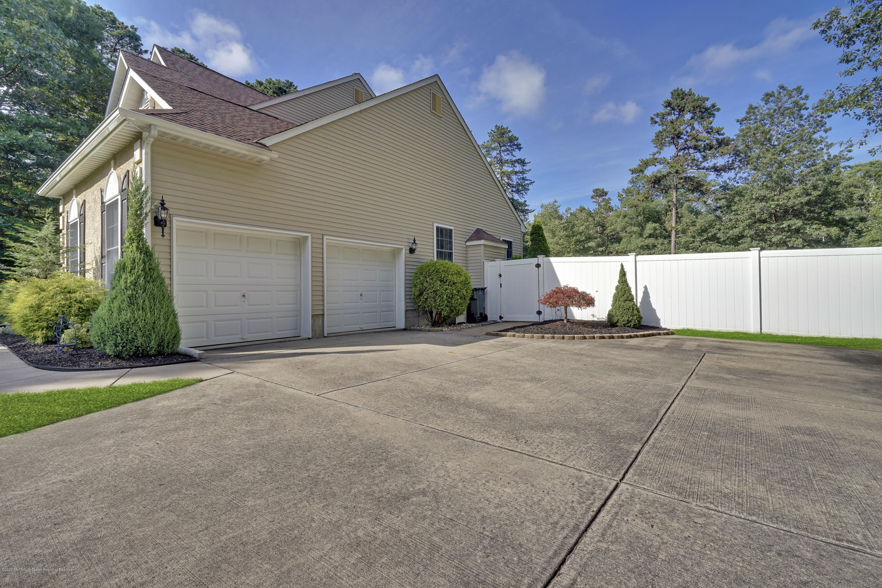 7 Prince Way Jackson, NJ 08527 - Photo 52 of 55 Driveway
