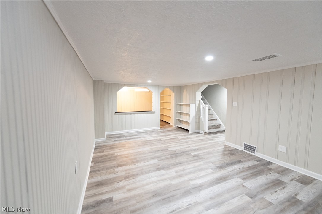 3551 Cedarbrook Road Cleveland, OH 44118 - Photo 29 of 35