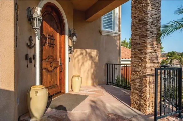 $1,290,000 | 30610 Early Round Drive, Canyon Lake, CA 92587