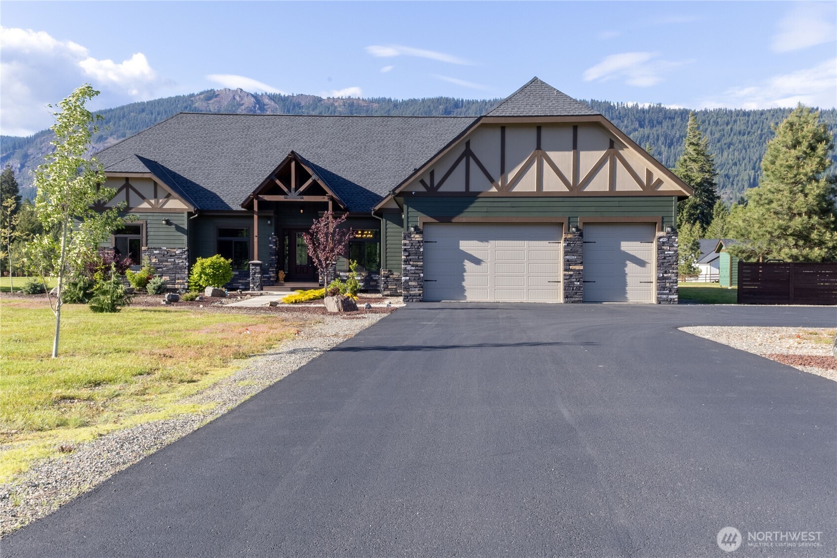 1550 Old Cedars Road Cle Elum, WA 98922 - Photo 2 of 38