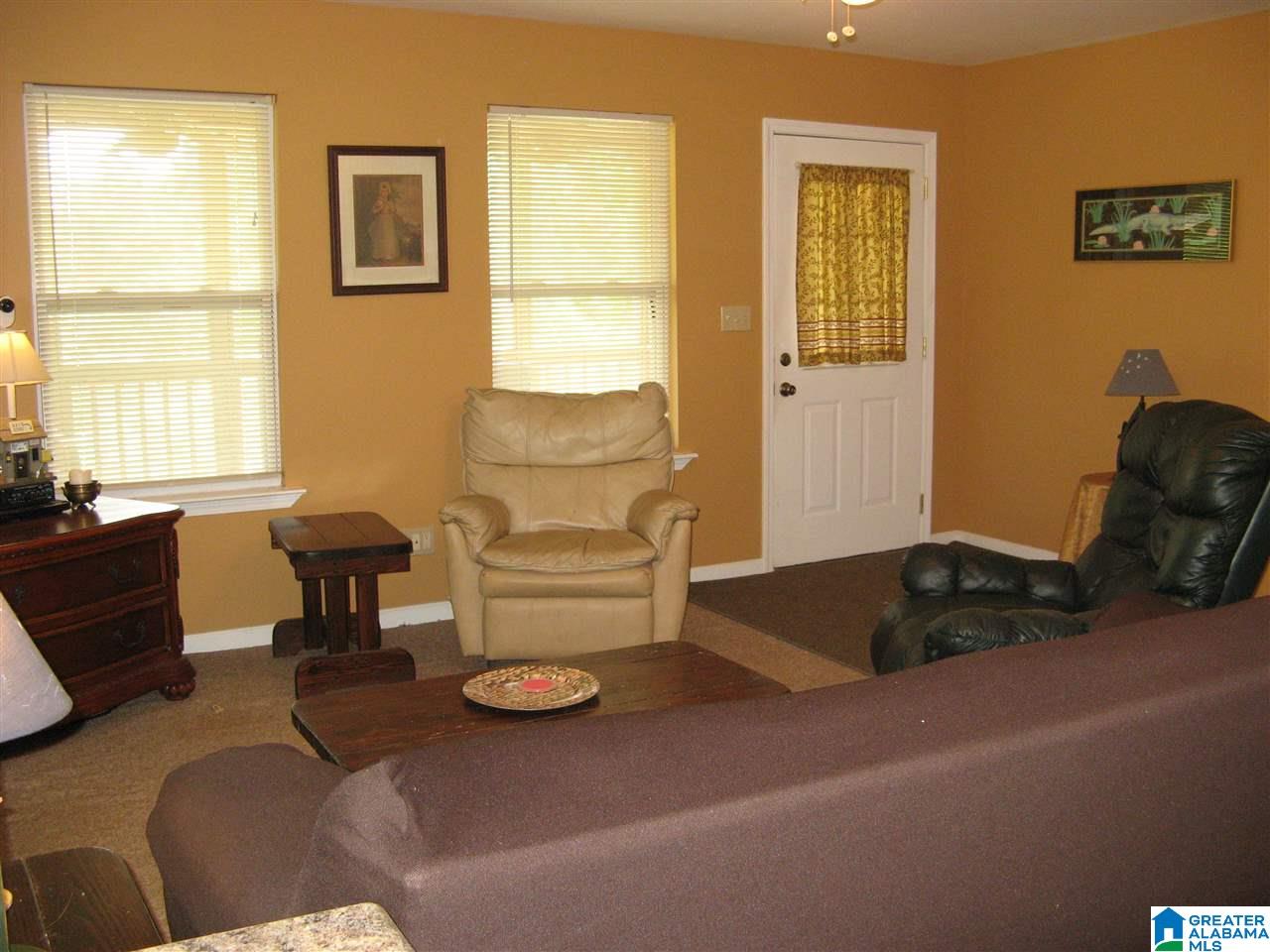 126 Jane Drive Sylacauga, AL 35151 - Photo 4 of 39