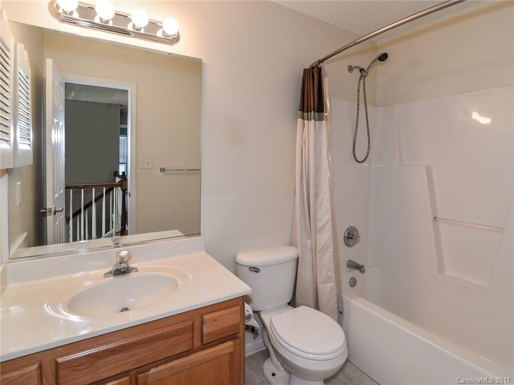 8316 Fox Swamp Road Charlotte, NC 28215 - Photo 14 of 19 Gallery Image 14