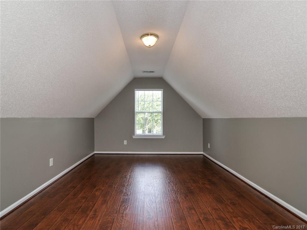 8316 Fox Swamp Road Charlotte, NC 28215 - Photo 15 of 19 Gallery Image 15