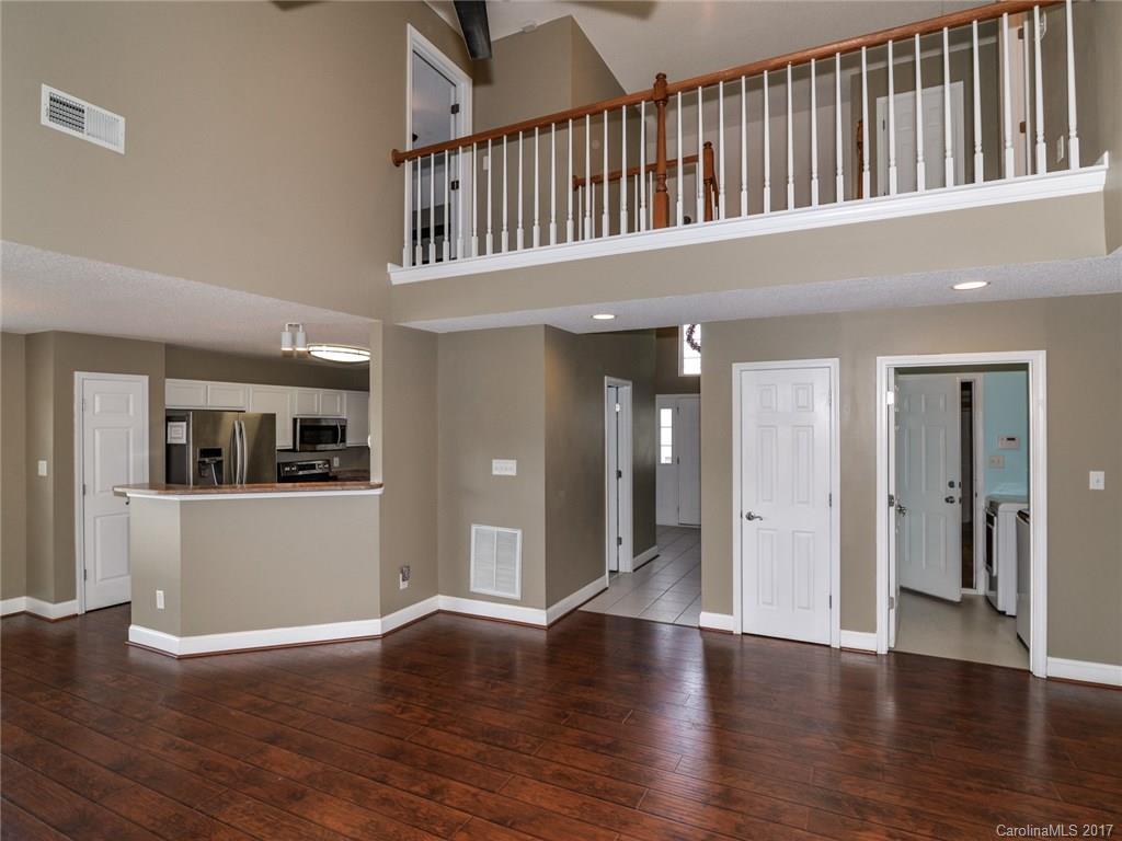 8316 Fox Swamp Road Charlotte, NC 28215 - Photo 8 of 19 Gallery Image 8