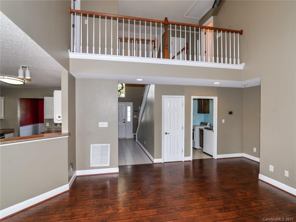 8316 Fox Swamp Road Charlotte, NC 28215 - Photo 9 of 19 Gallery Image 9