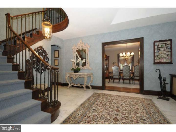 434 Warick Road Wynnewood, PA 19096 - Photo 3 of 20 Foyer