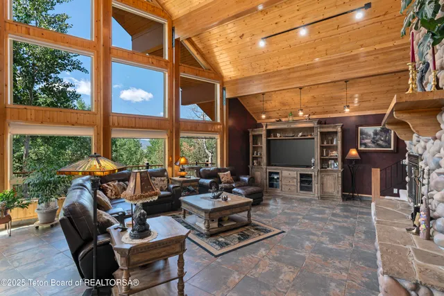 $1,995,000 | 144 Roberts Road, Etna, WY 83118