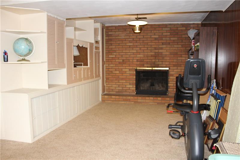 176 Reed Drive Pittsburgh, PA 15205 - Photo 11 of 25 Gallery Image 11