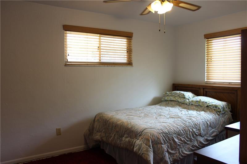 176 Reed Drive Pittsburgh, PA 15205 - Photo 16 of 25 Gallery Image 16