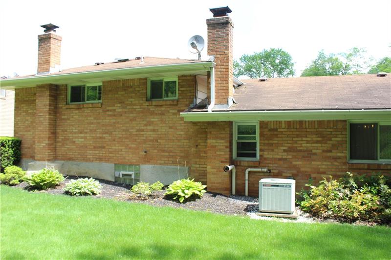176 Reed Drive Pittsburgh, PA 15205 - Photo 23 of 25 Gallery Image 23