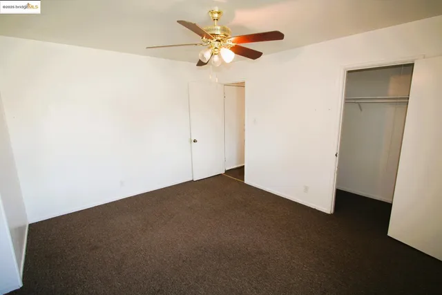 a view of a storage & utility room