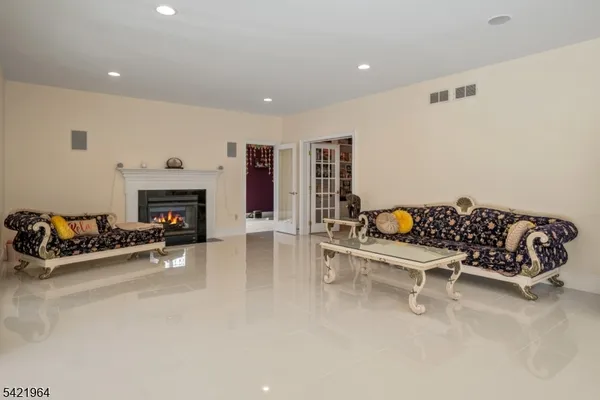 $1,350,000 | 16 Southwind Drive, Flanders, NJ 07836