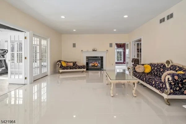 $1,350,000 | 16 Southwind Drive, Flanders, NJ 07836