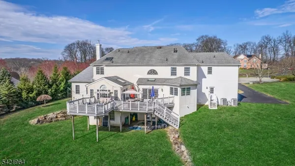 $1,350,000 | 16 Southwind Drive, Flanders, NJ 07836