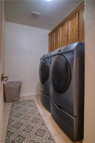 $395,000 | 11422 Belmont Lake Drive, Unit 104, Las Vegas, NV 89135