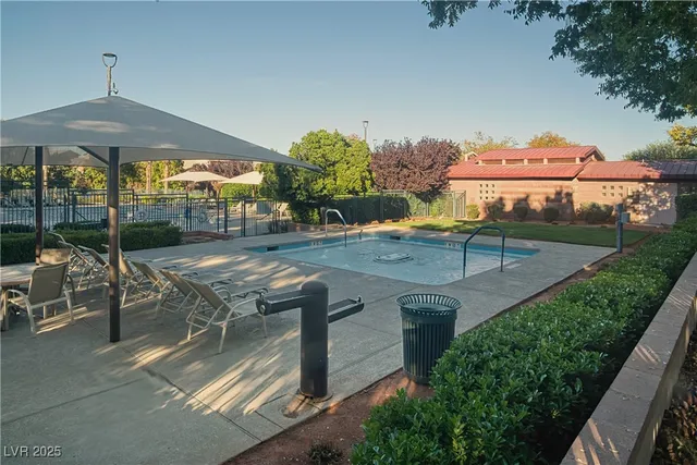 $395,000 | 11422 Belmont Lake Drive, Unit 104, Las Vegas, NV 89135