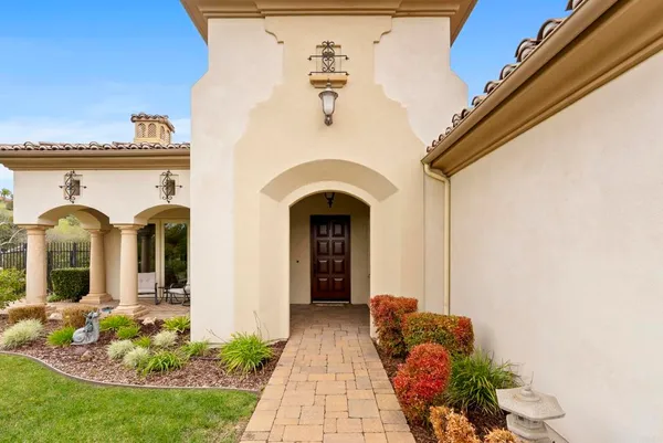 $2,195,000 | 4229 Bridlewood Road, Fallbrook, CA 92028