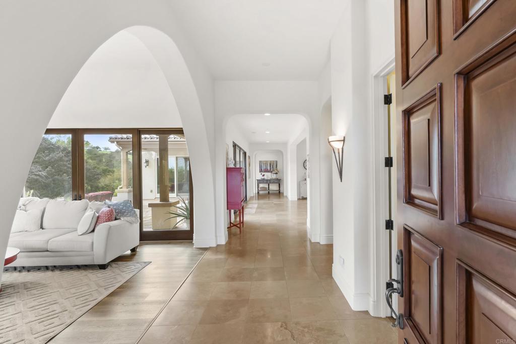 4229 Bridlewood Road Fallbrook, CA 92028 - Photo 10 of 51 Entry