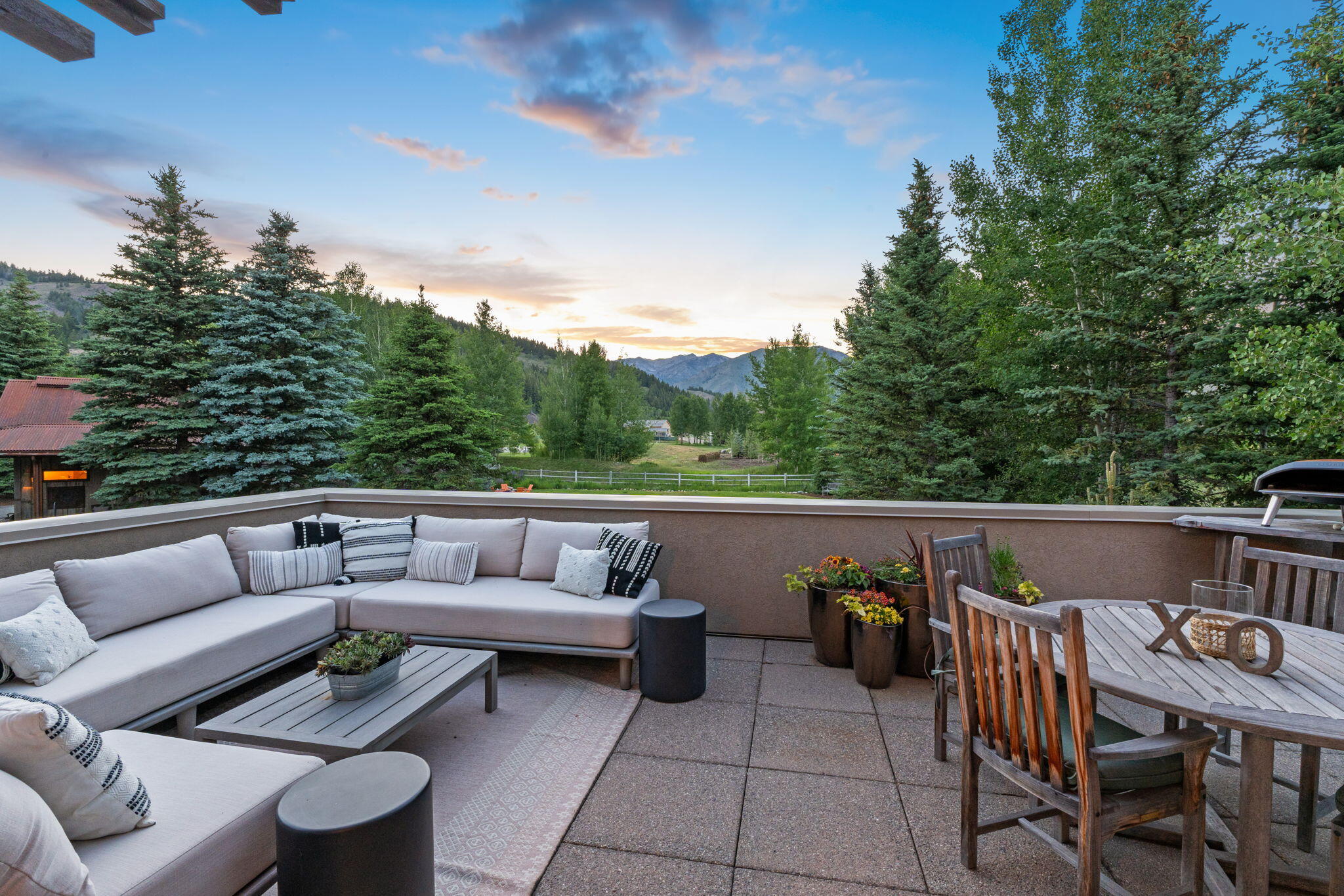202 Chocolate Gulch Road Ketchum, ID 83340 - Photo 65 of 83 Terrace Twilight