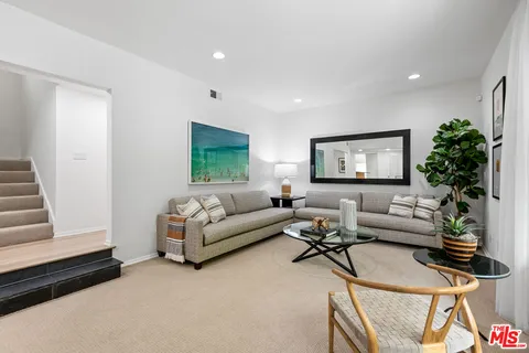 $2,149,000 | 1247 North Bundy Drive, Los Angeles, CA 90049