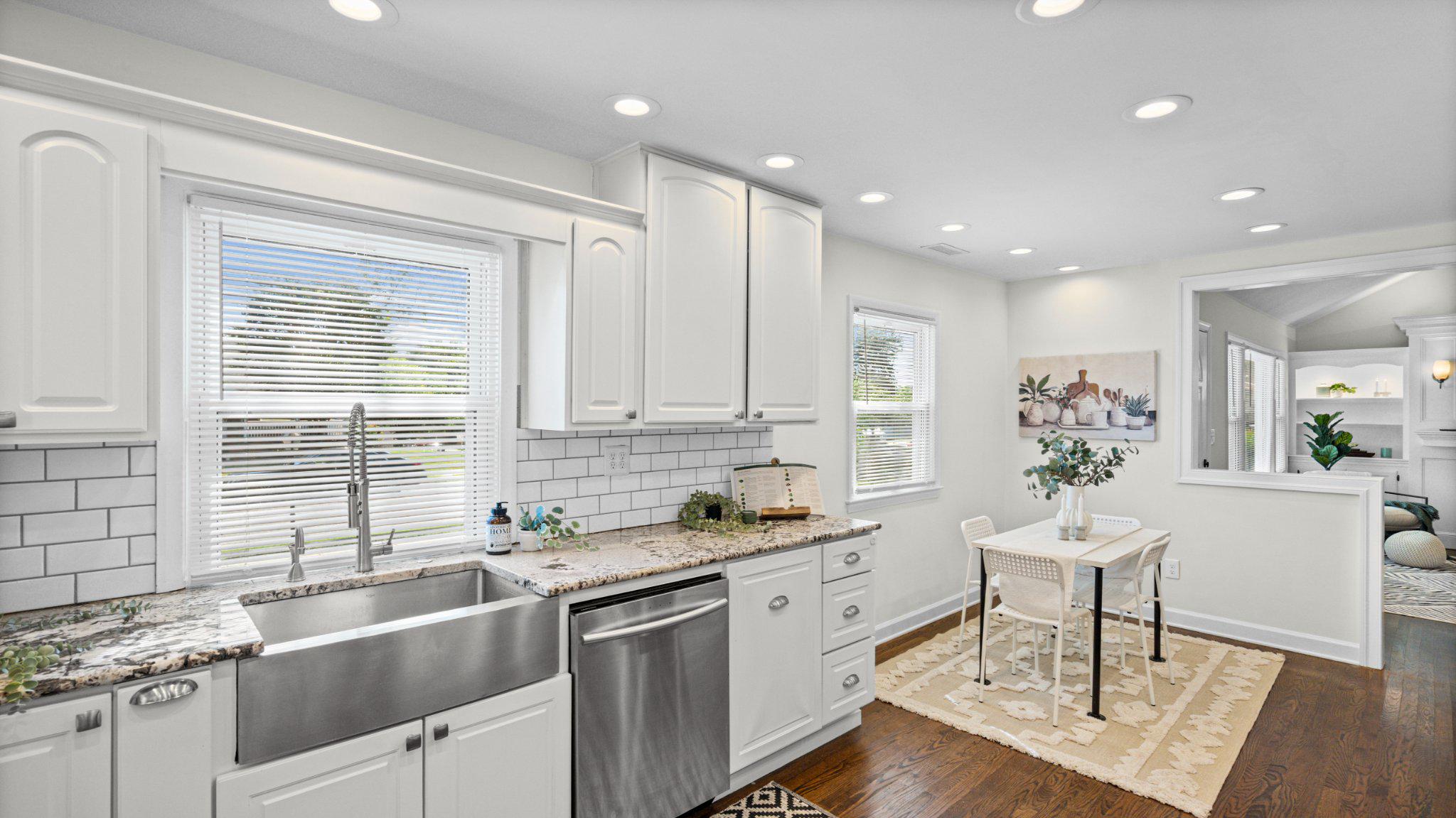 8930 Parlo Road Baltimore, MD 21236 - Photo 15 of 36 Gourmet Eat-in Kitchen