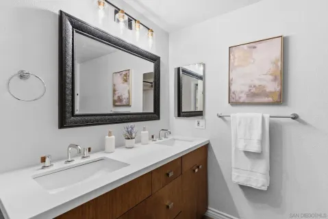 $599,000 | 1480 Broadway, Unit 2210, San Diego, CA 92101