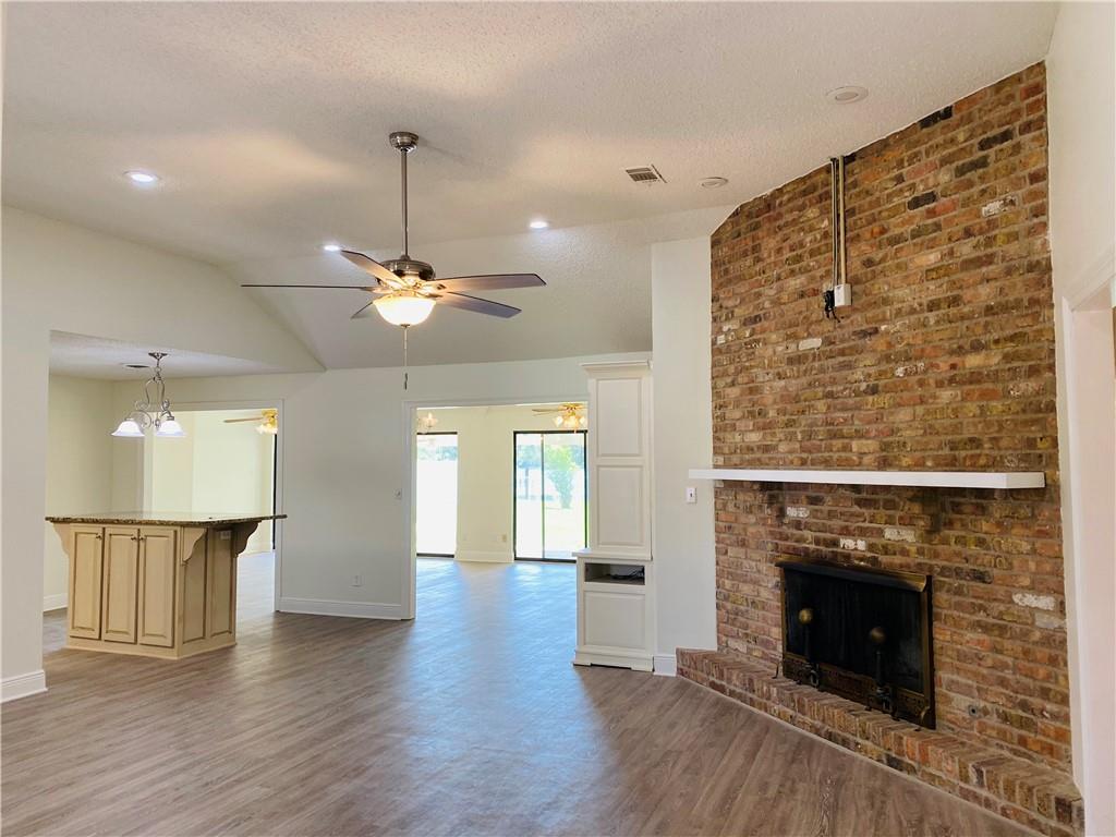 1557 Maplewood Drive Slidell, LA 70458 - Photo 4 of 24