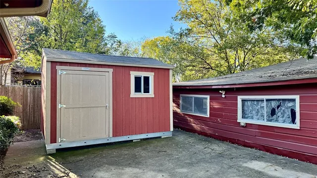 $265,000 | 119 Davidson Drive, Terrell, TX 75160