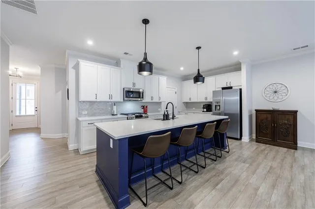 $572,500 | 6155 Sweetbay Lane, Alpharetta, GA 30004