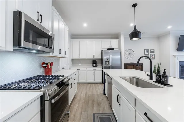 $572,500 | 6155 Sweetbay Lane, Alpharetta, GA 30004