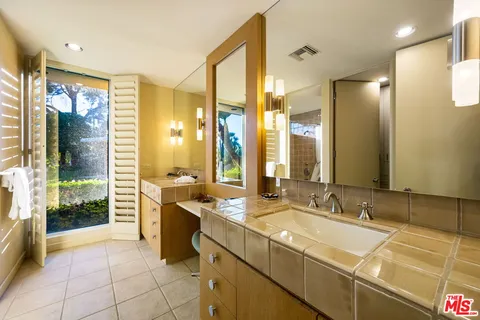 $7,800,000 | 71111 Tamarisk Lane, Rancho Mirage, CA 92270