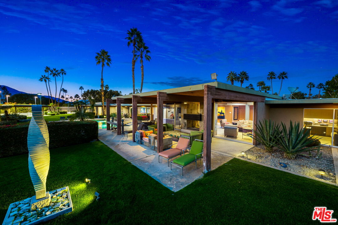 71111 Tamarisk Lane Rancho Mirage, CA 92270 - Photo 5 of 44