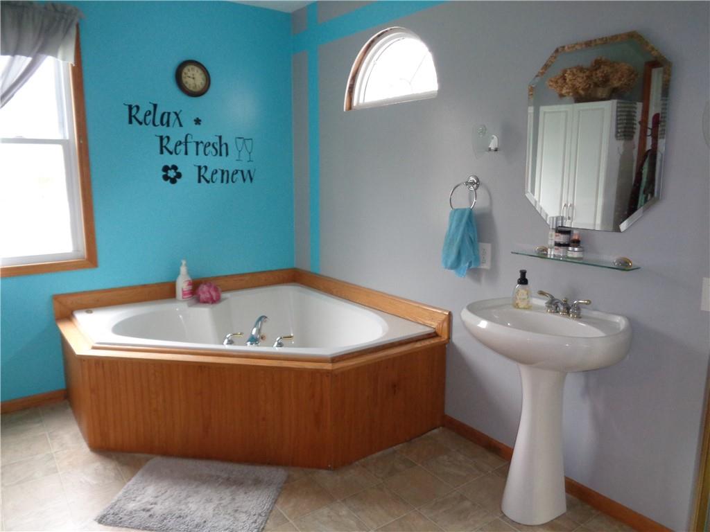 929 Williamsfield Road Jamestown, PA 16134 - Photo 24 of 25 Gallery Image 24