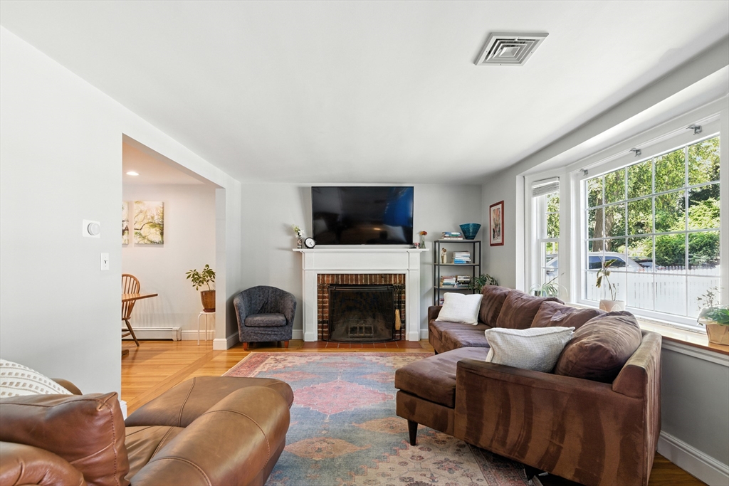 76 Redlands Road Boston, MA 02132 - Photo 3 of 19 Gallery Image 3