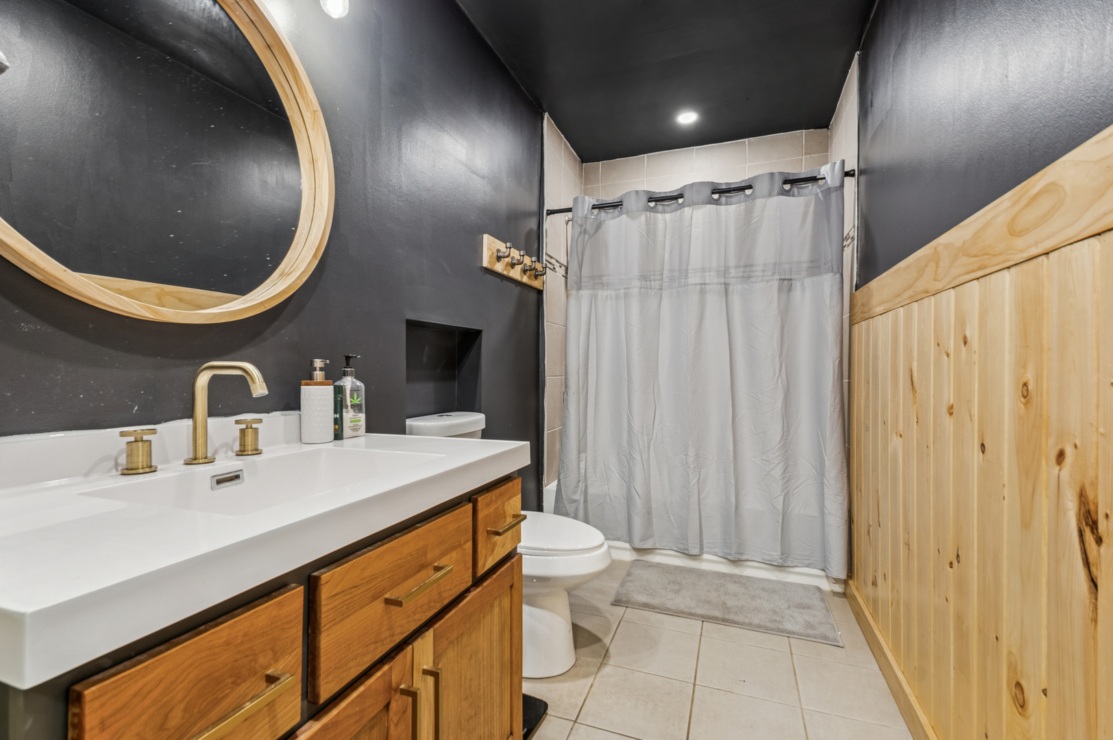 2113 Highwood Road McHenry, IL 60051 - Photo 14 of 18 a bathroom with a sink a toilet and shower