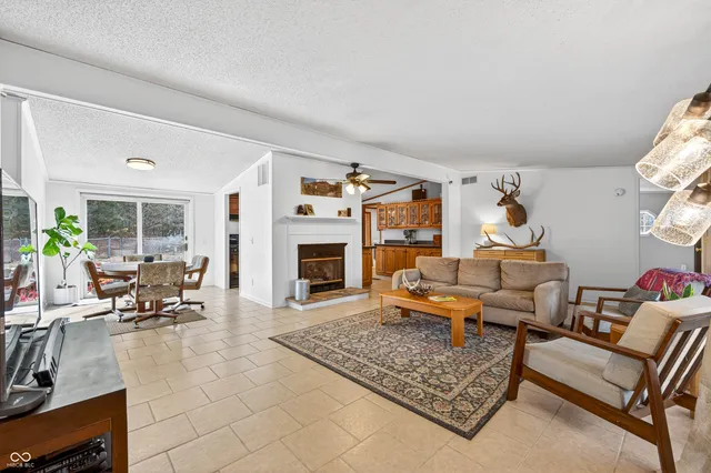 $360,000 | 5824 Poplar Grove Road, Columbus, IN 47201