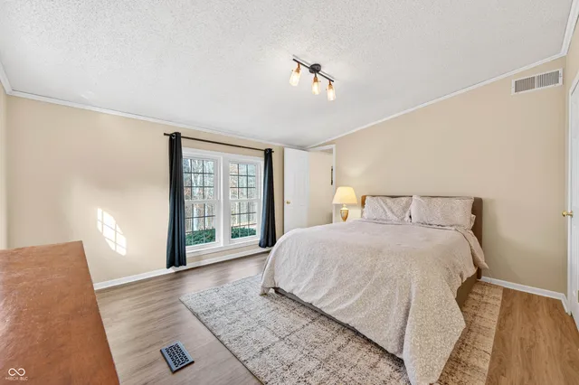 $360,000 | 5824 Poplar Grove Road, Columbus, IN 47201