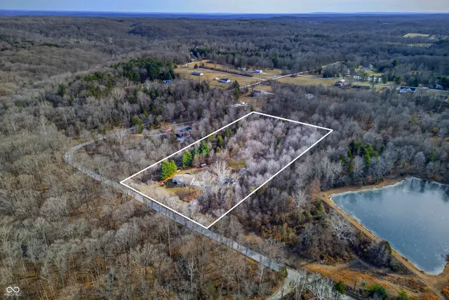 $360,000 | 5824 Poplar Grove Road, Columbus, IN 47201