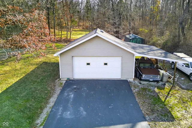 $360,000 | 5824 Poplar Grove Road, Columbus, IN 47201