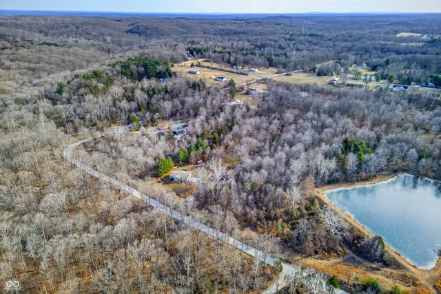 $360,000 | 5824 Poplar Grove Road, Columbus, IN 47201