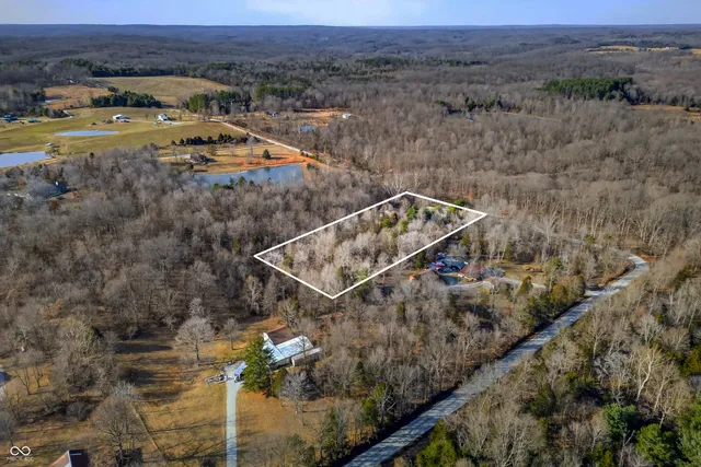 $360,000 | 5824 Poplar Grove Road, Columbus, IN 47201