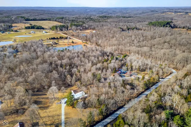 $360,000 | 5824 Poplar Grove Road, Columbus, IN 47201