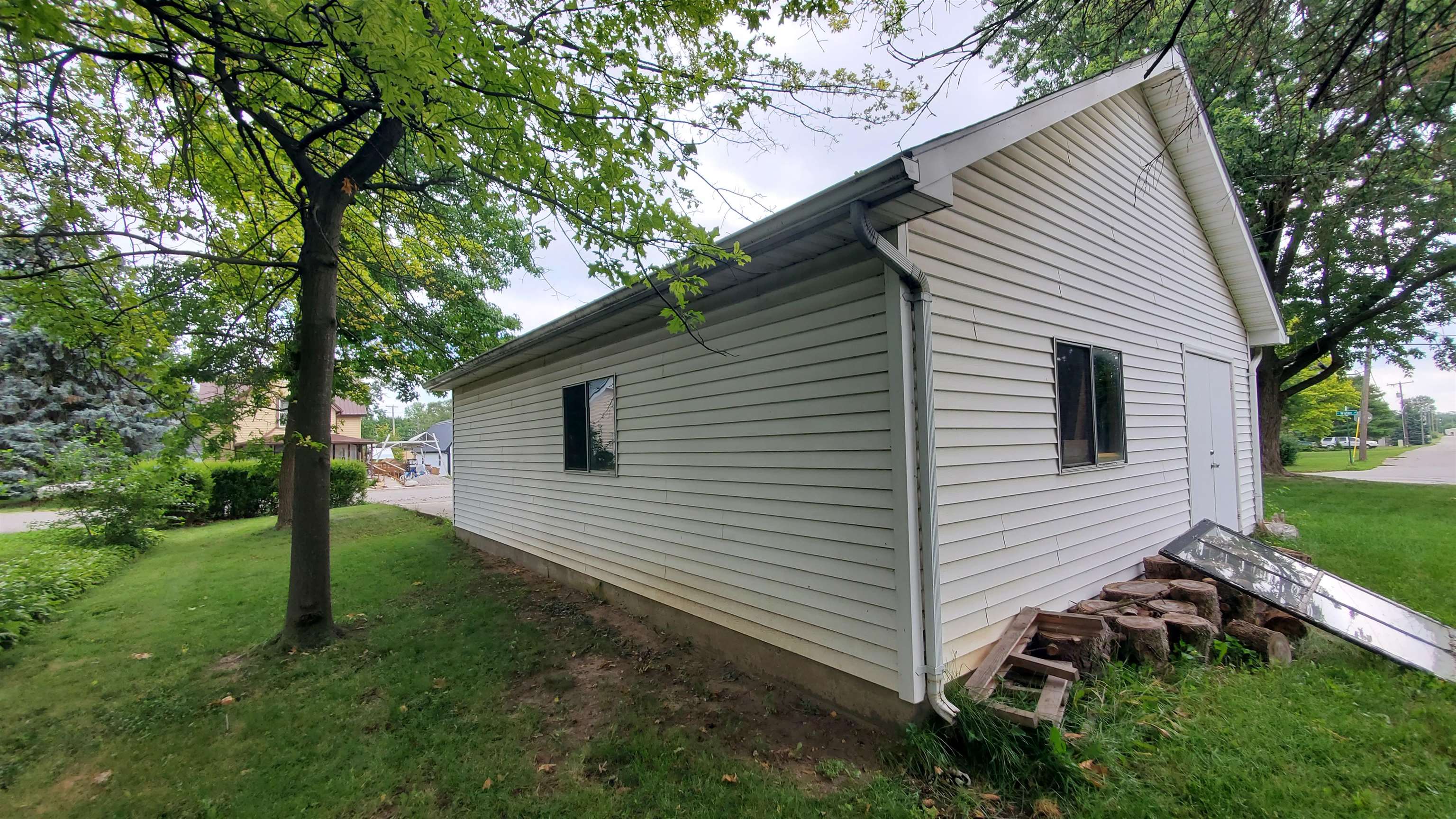 302 South Water Street Monroeville, IN 46773 - Photo 45 of 49