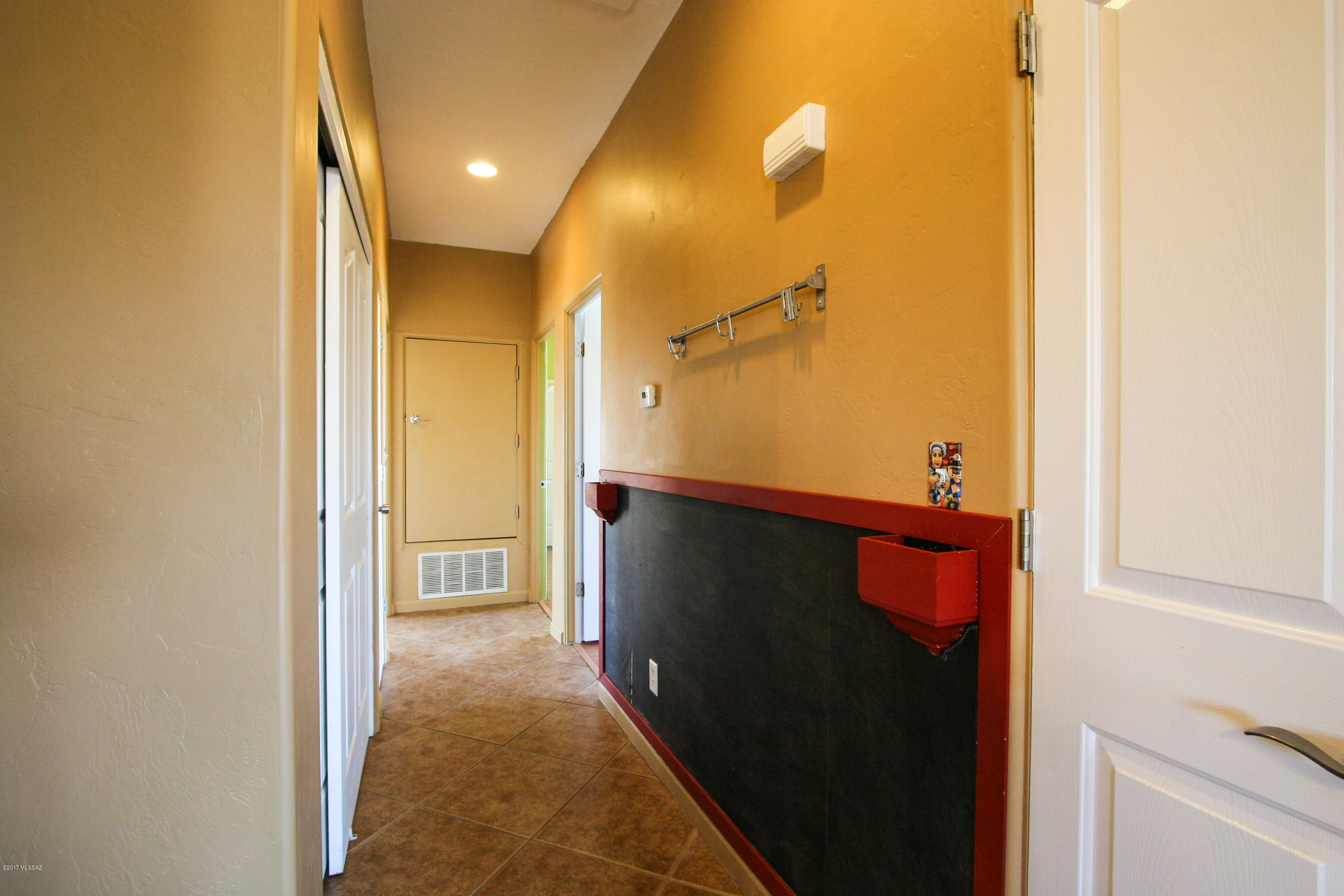 4680 East Rex Street Tucson, AZ 85706 - Photo 10 of 26