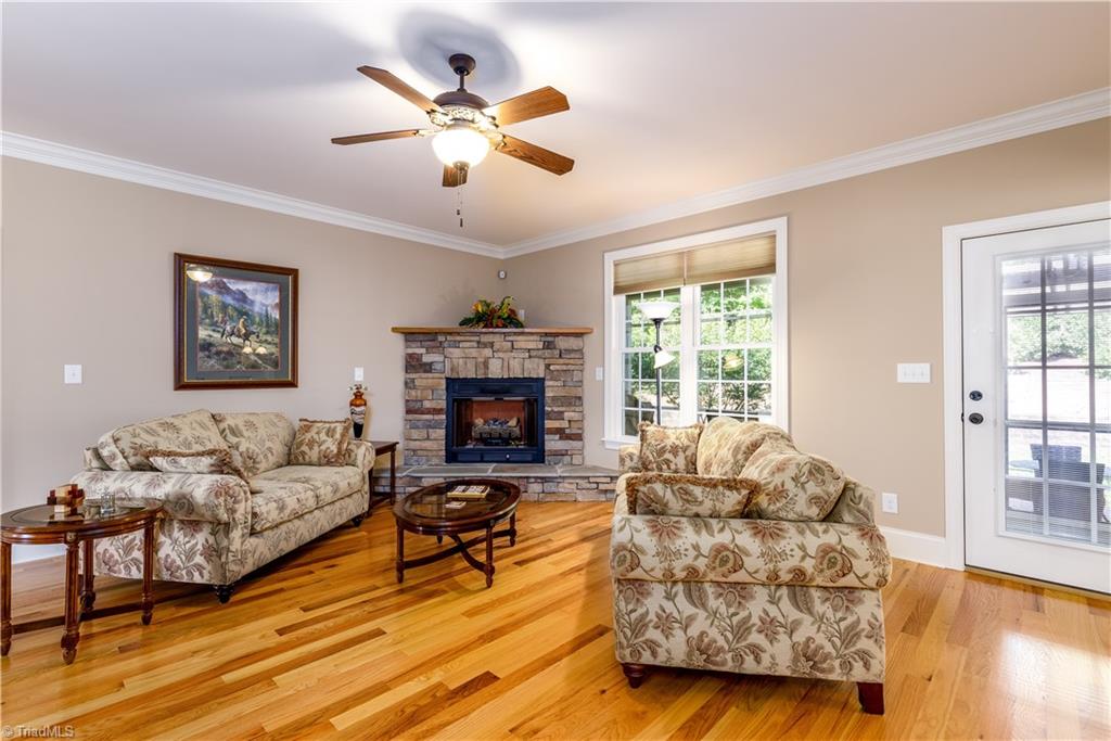 7309 Lee's Ridge Road Oak Ridge, NC 27310 - Photo 9 of 35