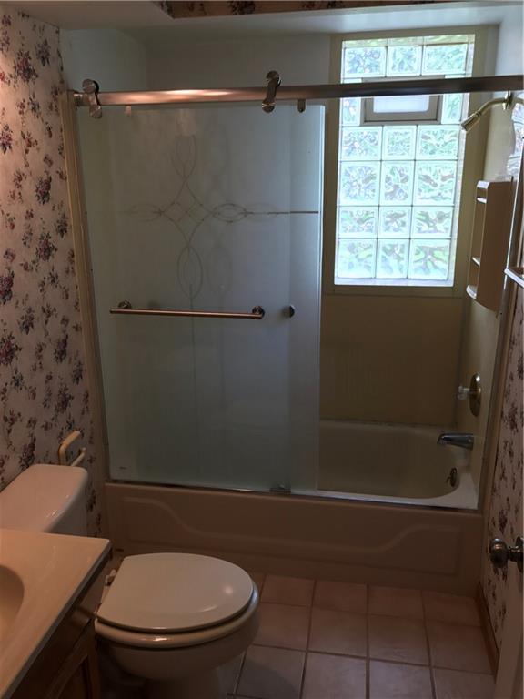 373 Rockhill Road Pittsburgh, PA 15243 - Photo 14 of 24