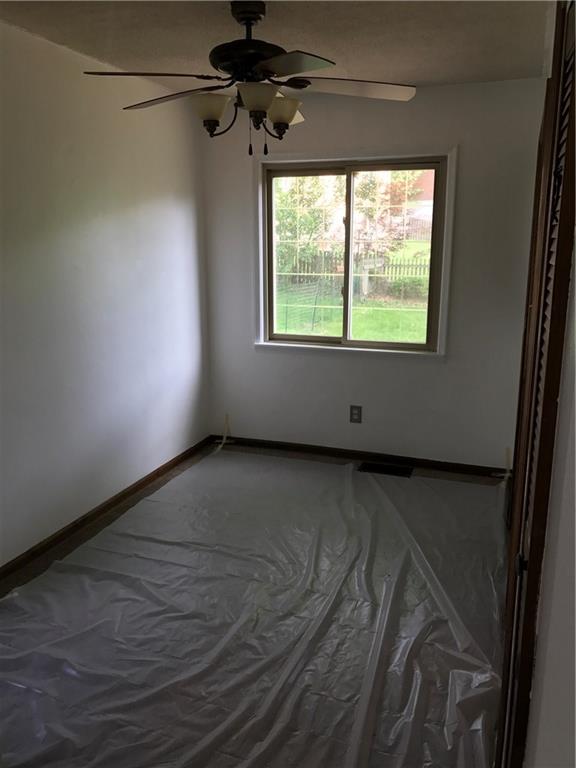 373 Rockhill Road Pittsburgh, PA 15243 - Photo 8 of 24